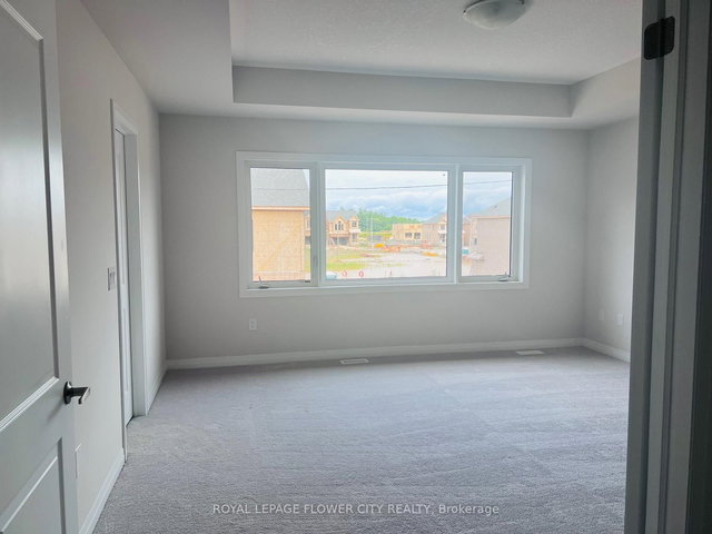 33 Prince Philip Boulevard