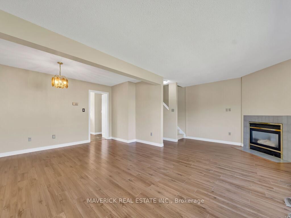 Townhouse for sale at 49-536 Third Street, London East, Ontario, N5V 4R5 - East H - MLS: X12719306