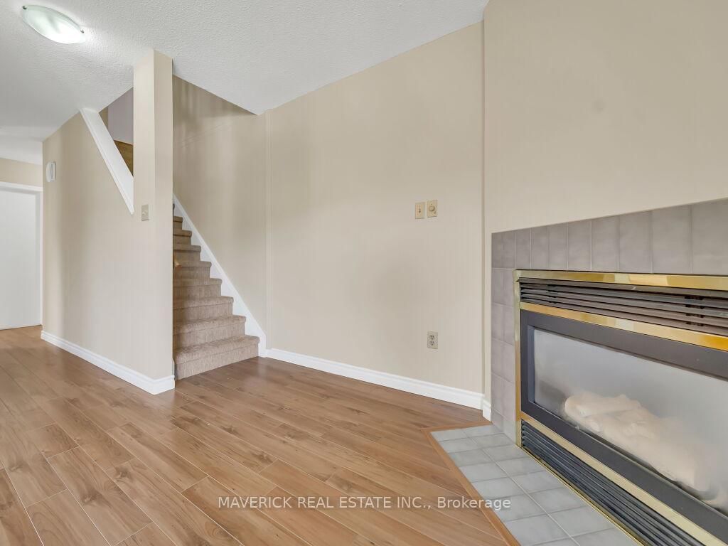 Townhouse for sale at 49-536 Third Street, London East, Ontario, N5V 4R5 - East H - MLS: X12719306