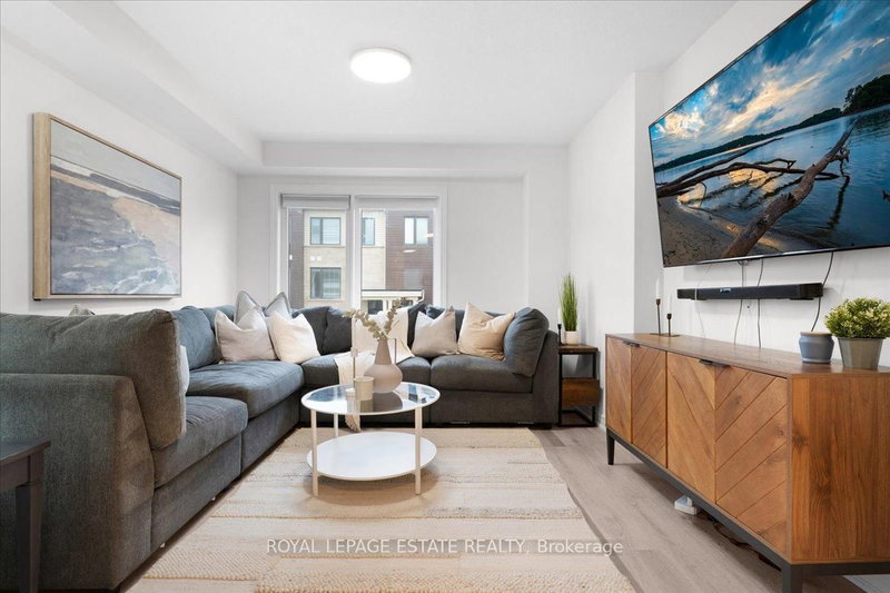 39 Radison Lane, Hamilton, L8H 0B5 | Image 3