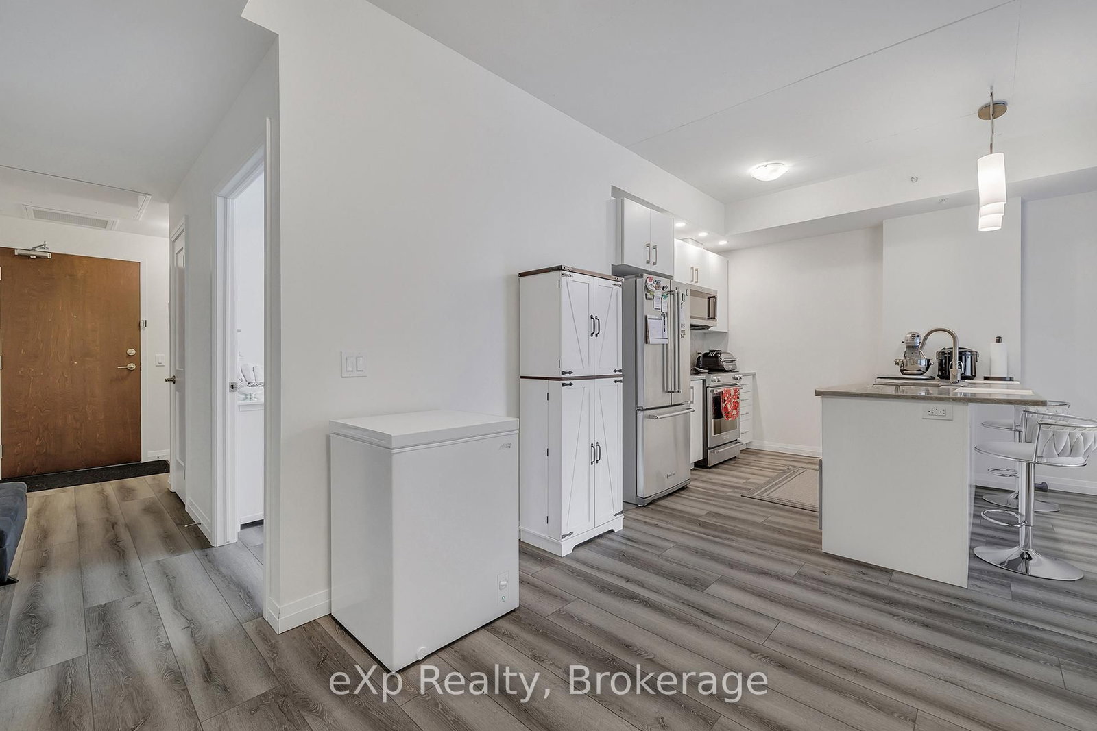 108 Garment Street, Unit 201 - Photo 14