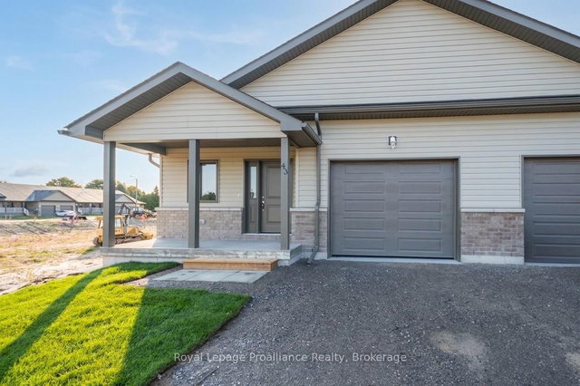 44 Mackenzie John Crescent