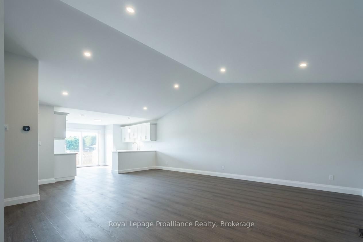 46 Mackenzie John Crescent • Brighton, ON photo 5