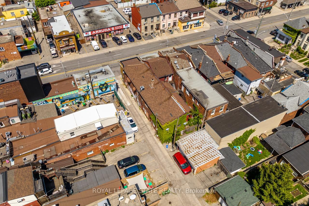 18 Barton Street E - Photo 14