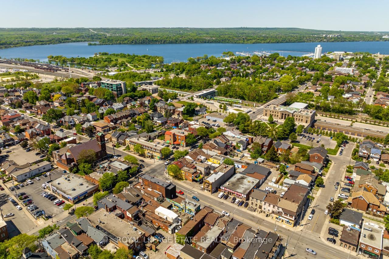 18 Barton Street E - Photo 19