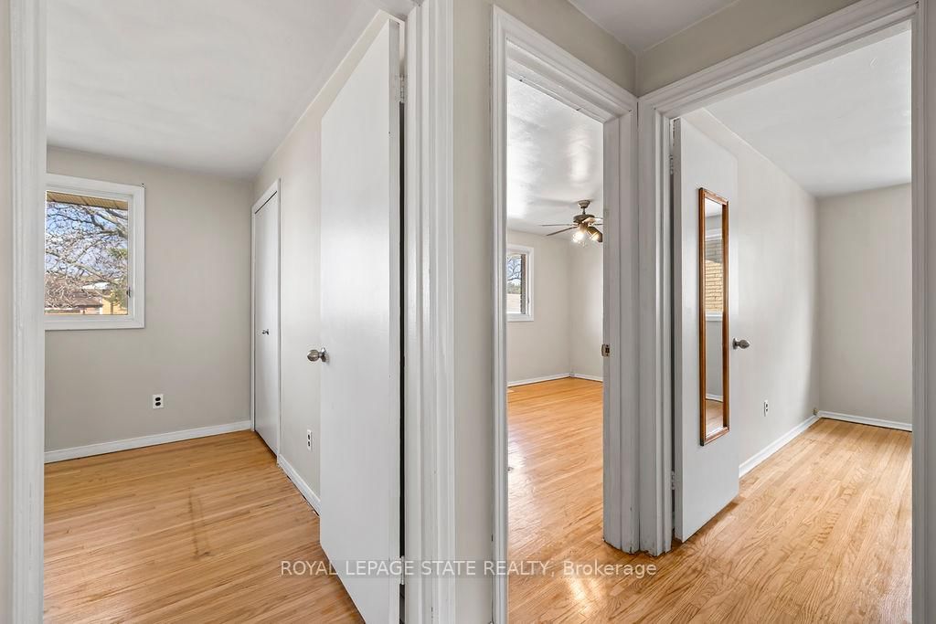 Detached House for sale at 78 Cromwell Crescent, Hamilton, Ontario, L8G 2G2 - Greenford - MLS: X12720388