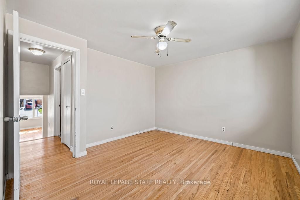 Detached House for sale at 78 Cromwell Crescent, Hamilton, Ontario, L8G 2G2 - Greenford - MLS: X12720388