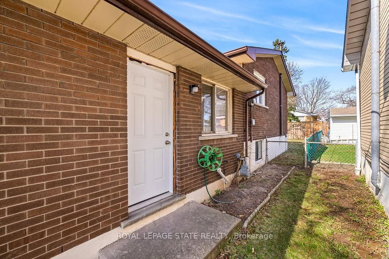 78 Cromwell Cres, Hamilton, L8G 2G2 | Image 3