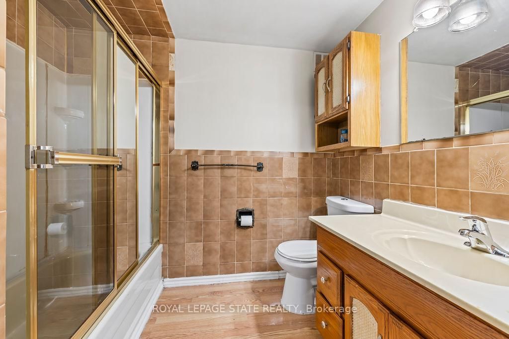 Detached House for sale at 78 Cromwell Crescent, Hamilton, Ontario, L8G 2G2 - Greenford - MLS: X12720388