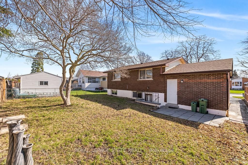 Detached House for sale at 78 Cromwell Crescent, Hamilton, Ontario, L8G 2G2 - Greenford - MLS: X12720388