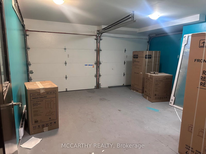 104 - 138 Main St W, Shelburne, L9V 3K9 | Image 2