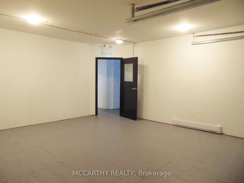 104 - 138 Main St W, Shelburne, L9V 3K9 | Image 3