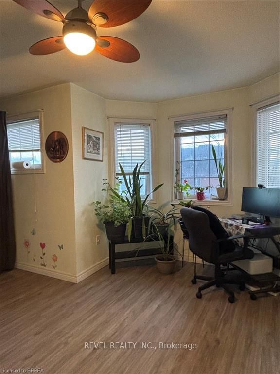 Detached House for sale at 252 Berry Street, Shelburne, Ontario, L9V 3E1 - Shelburne - MLS: X12720624