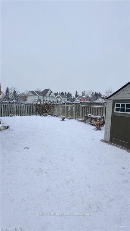 Detached House for sale at 252 Berry Street, Shelburne, Ontario, L9V 3E1 - Shelburne - MLS: X12720624