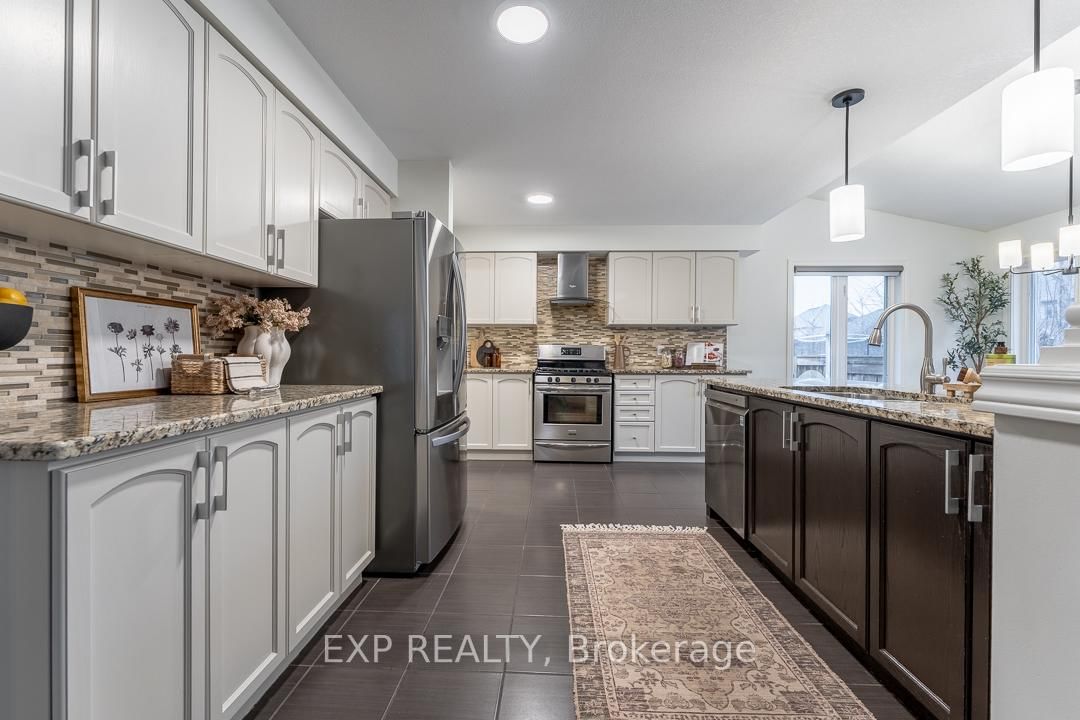 Detached House for sale at 919 FOXCREEK Road, London North, Ontario, N6G 0H1 - North S - MLS: X12720738