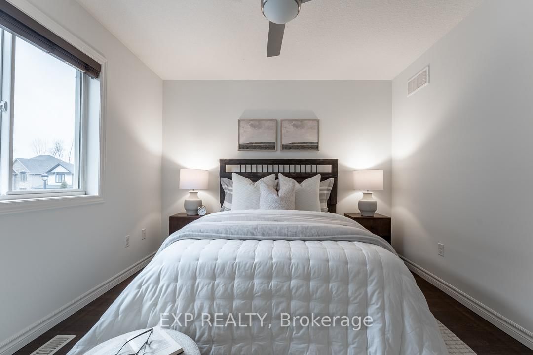 Detached House for sale at 919 FOXCREEK Road, London North, Ontario, N6G 0H1 - North S - MLS: X12720738