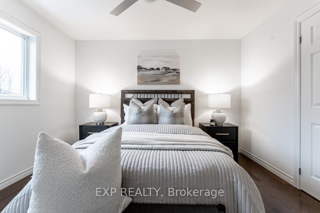 Detached House for sale at 919 FOXCREEK Road, London North, Ontario, N6G 0H1 - North S - MLS: X12720738