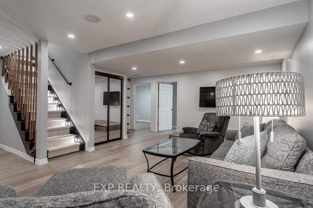 Detached House for sale at 919 FOXCREEK Road, London North, Ontario, N6G 0H1 - North S - MLS: X12720738