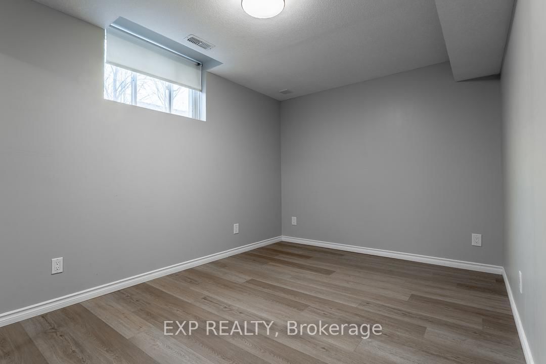 Detached House for sale at 919 FOXCREEK Road, London North, Ontario, N6G 0H1 - North S - MLS: X12720738