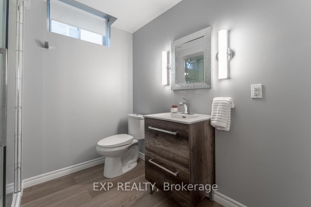 Detached House for sale at 919 FOXCREEK Road, London North, Ontario, N6G 0H1 - North S - MLS: X12720738