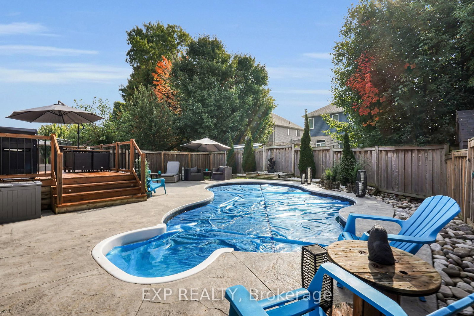 Detached House for sale at 919 FOXCREEK Road, London North, Ontario, N6G 0H1 - North S - MLS: X12720738