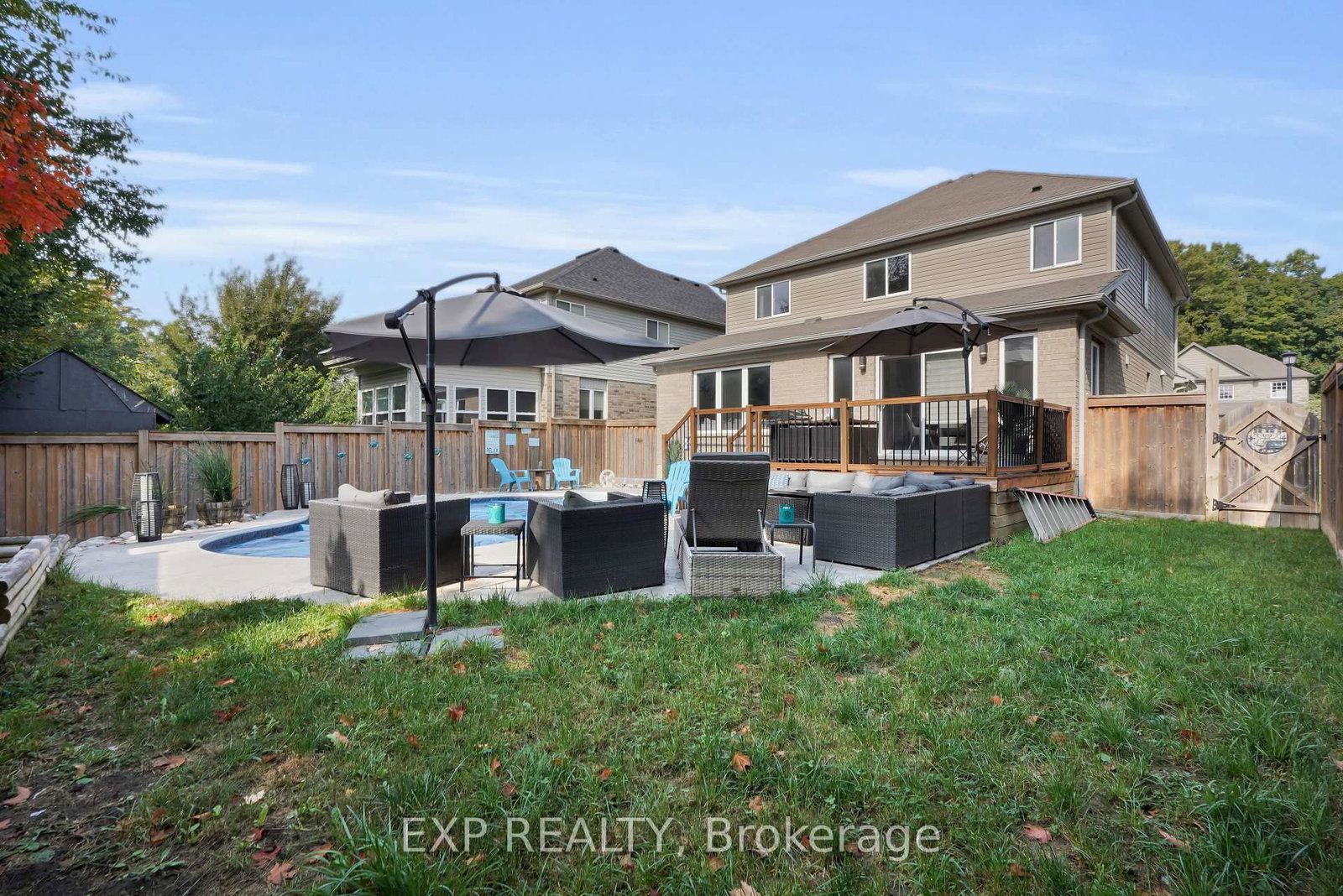 Detached House for sale at 919 FOXCREEK Road, London North, Ontario, N6G 0H1 - North S - MLS: X12720738