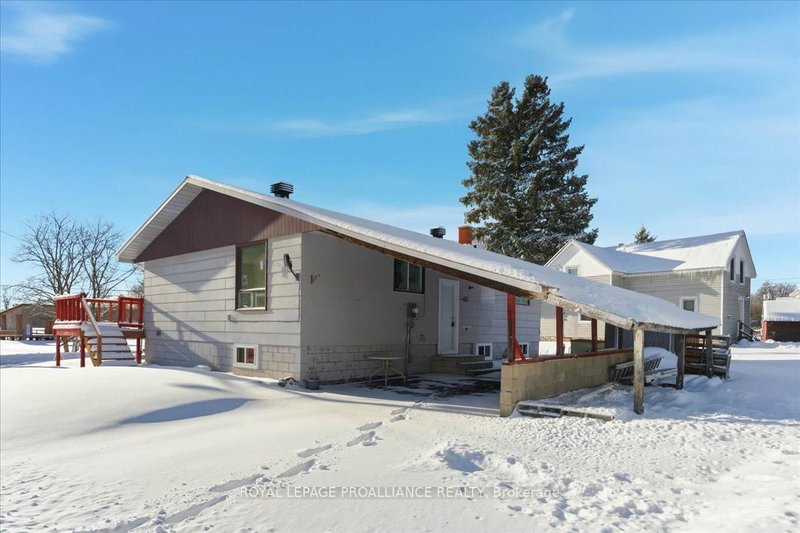 118 River St E, Tweed, K0K 3J0 | Image 2