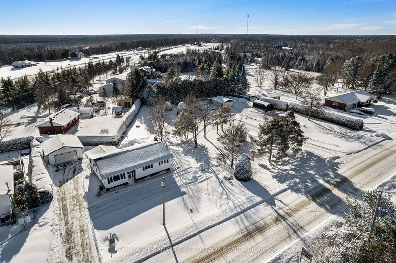 117 Perth Rd, Franktown, K7A 0K3 | Image 3