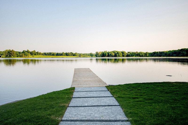 4 - 1331 South Monck Dr, Muskoka Lakes, P1L 1W8 | Image 2