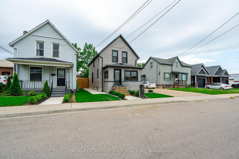 4471 First Ave, Niagara Falls, L2E 4G1 | Image 2