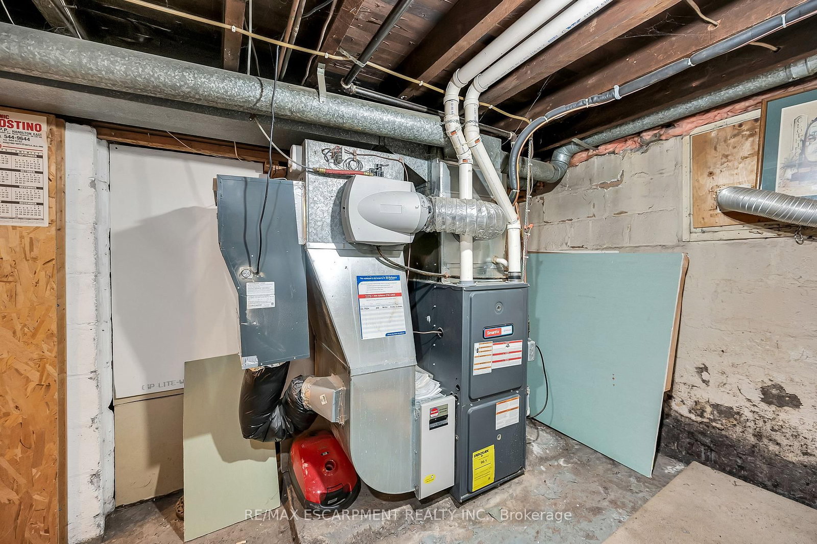 Detached House for sale at 1256 Cannon Street, Hamilton, Ontario, L8H 1V3 - Crown Point - MLS: X12721640