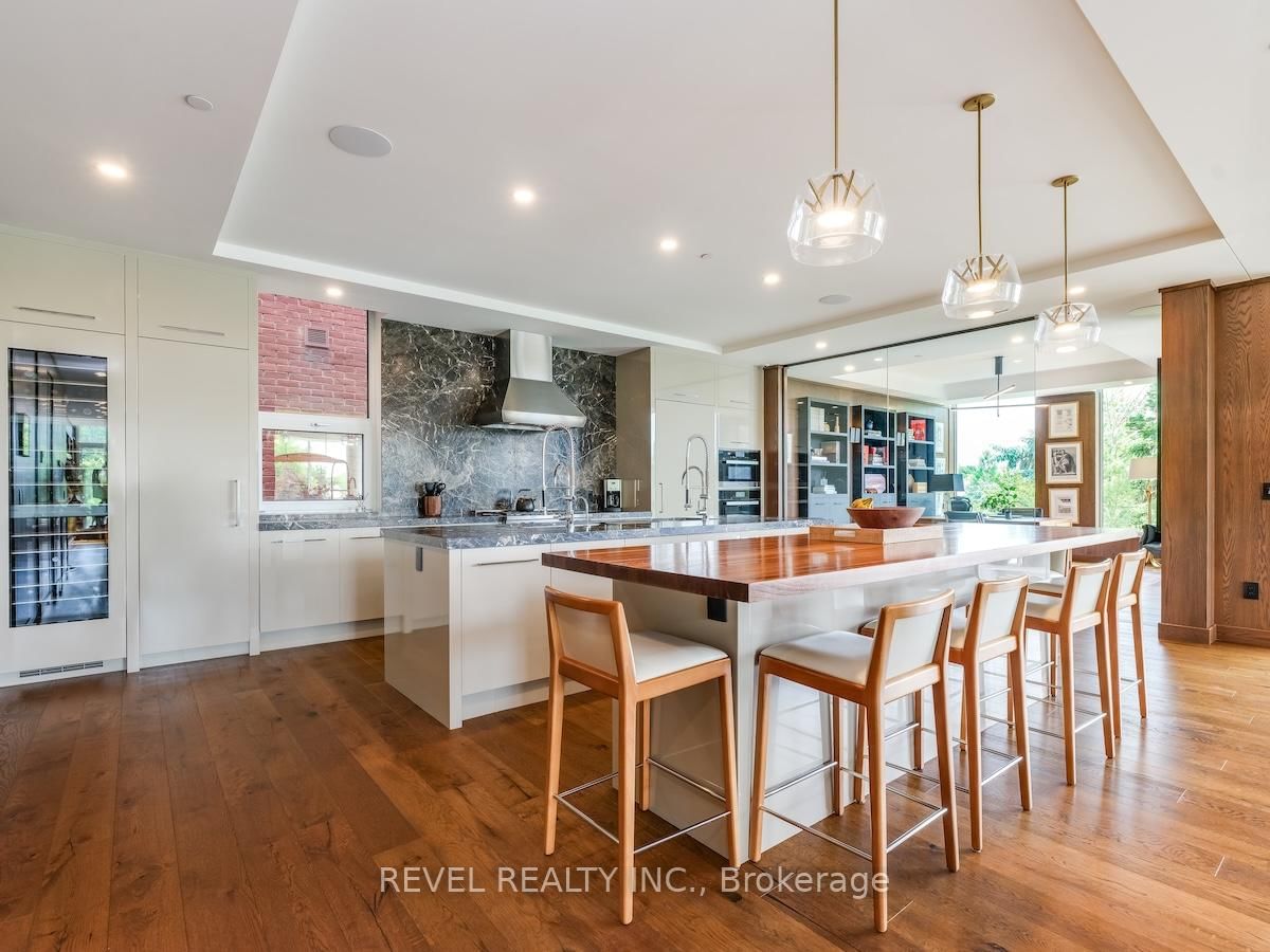 Condo for sale at 205-1 Fifth Avenue, Ottawa, Ontario, K1S 5W3 - Glebe - MLS: X12721676