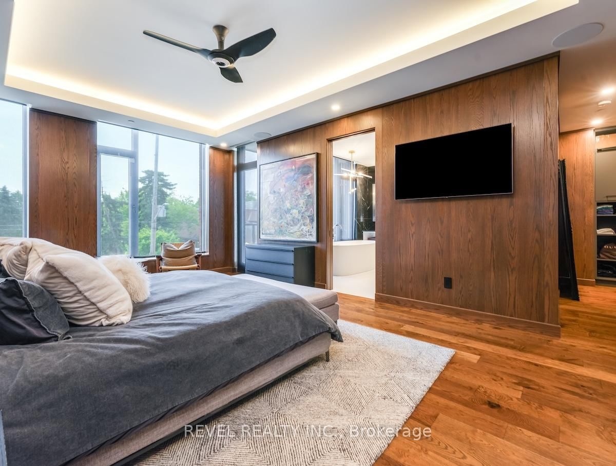 Condo for sale at 205-1 Fifth Avenue, Ottawa, Ontario, K1S 5W3 - Glebe - MLS: X12721676