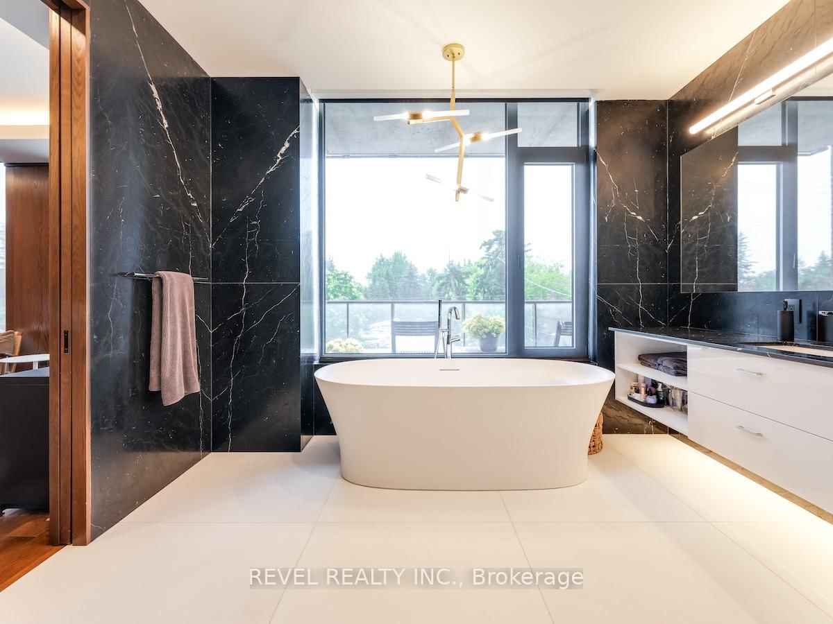 Condo for sale at 205-1 Fifth Avenue, Ottawa, Ontario, K1S 5W3 - Glebe - MLS: X12721676