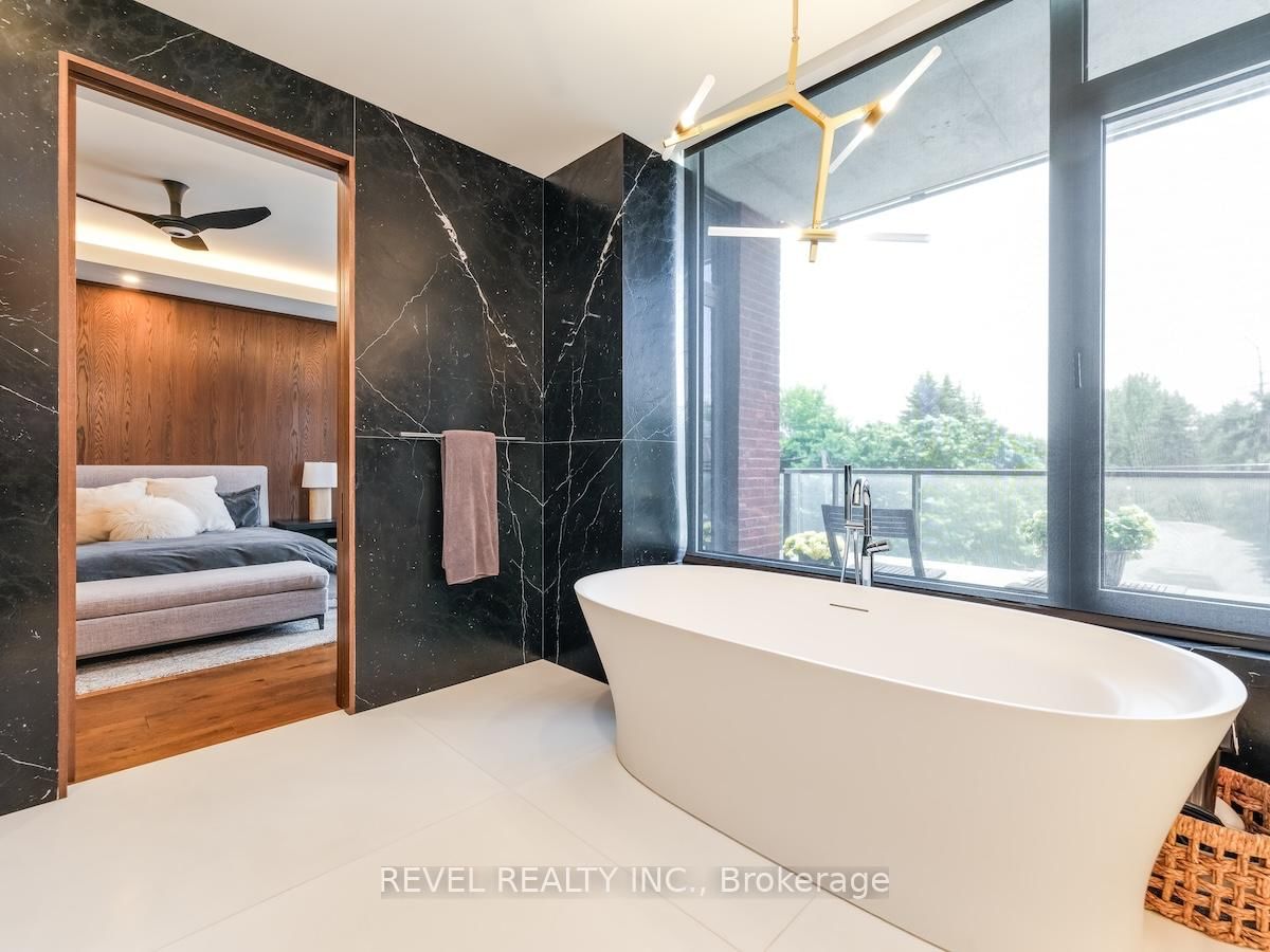 Condo for sale at 205-1 Fifth Avenue, Ottawa, Ontario, K1S 5W3 - Glebe - MLS: X12721676