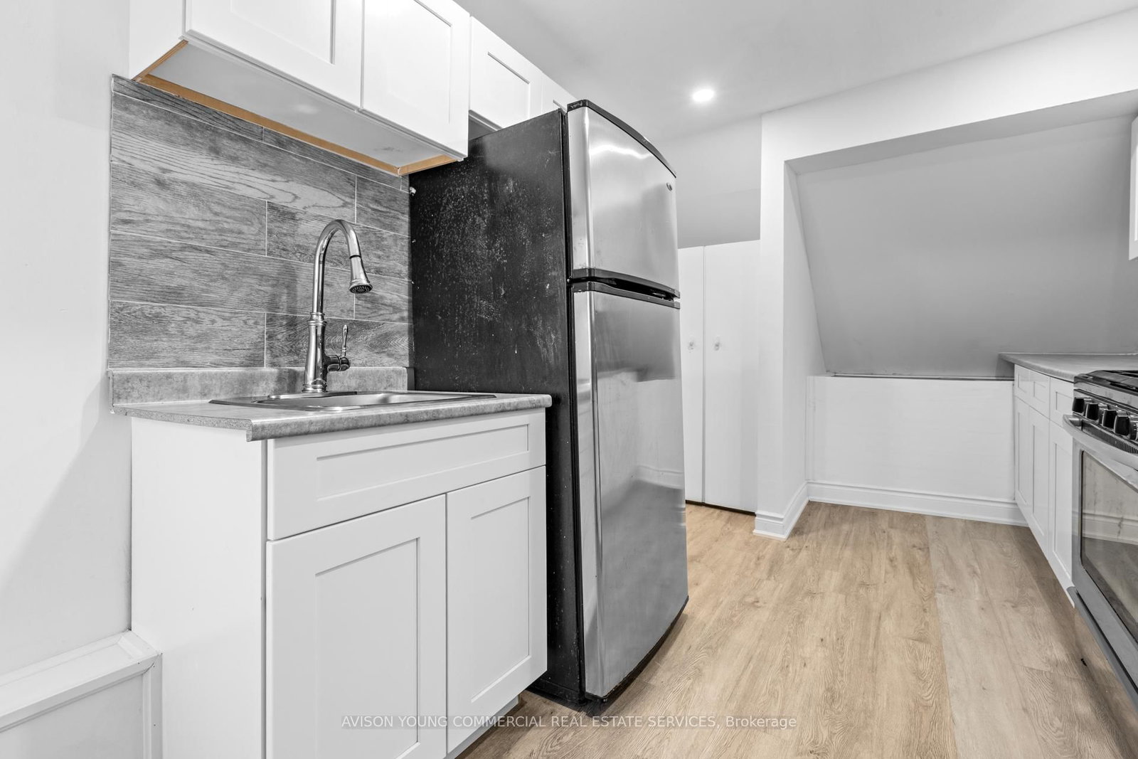 168 O'Connor Street - Photo 12