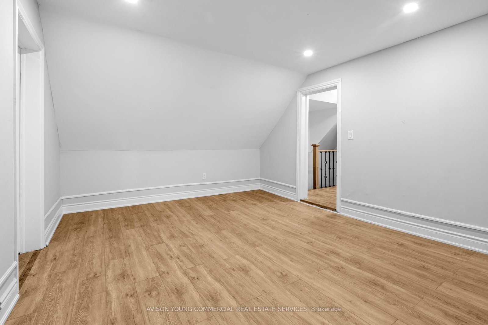 168 O'Connor Street - Photo 14