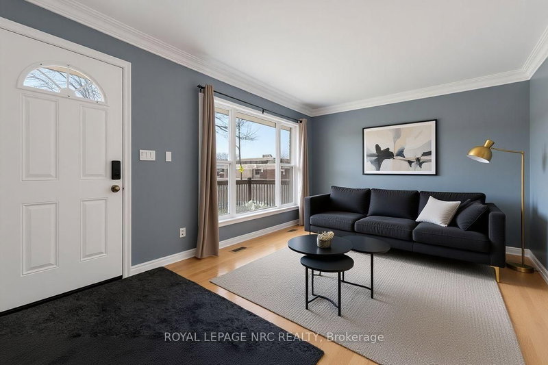 162 Ryerson St, Thorold, L2V 3Y3 | Image 2