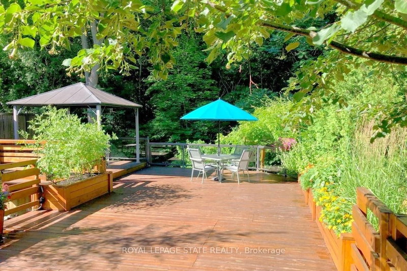 41 Ann St, Hamilton, L9H 2N4 | Image 2