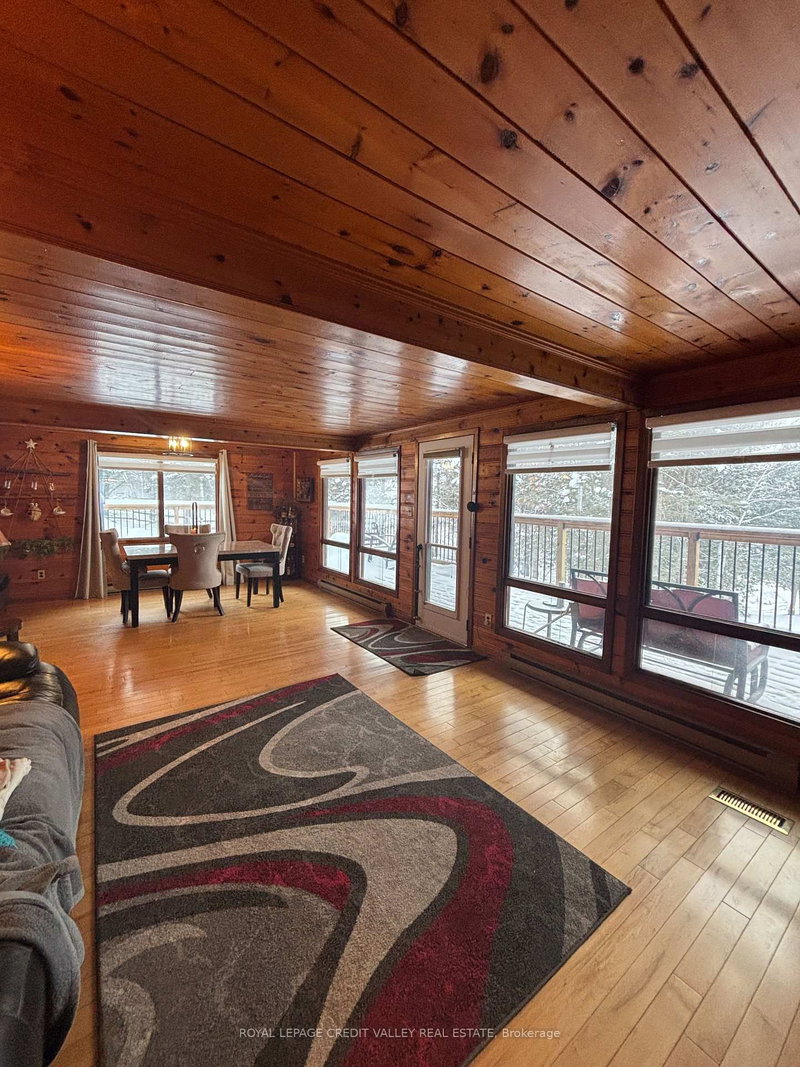 992 South Baptiste Lake Rd, Bancroft, K0L 1C0 | Image 2