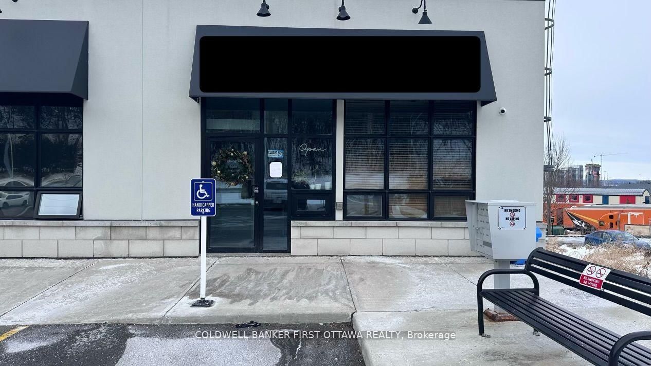 3735 St Joseph Boulevard, Unit 4 - Photo 2