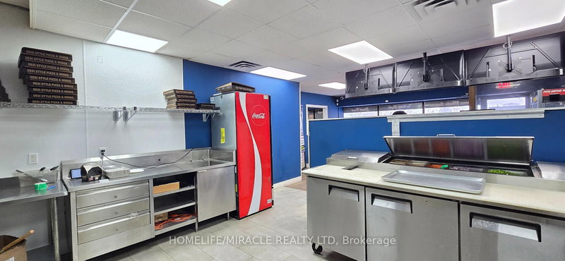 04 - 1077 Weber St E, Kitchener, N2A 3Y5 | Image 3