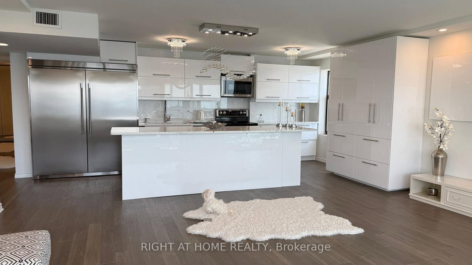 185 ONTARIO Street, Unit 1301 - Photo 8