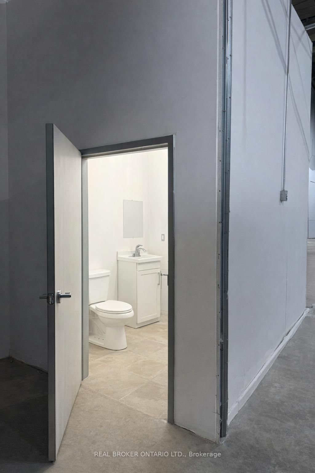 4256 Carroll Avenue, Unit 2A - Photo 5