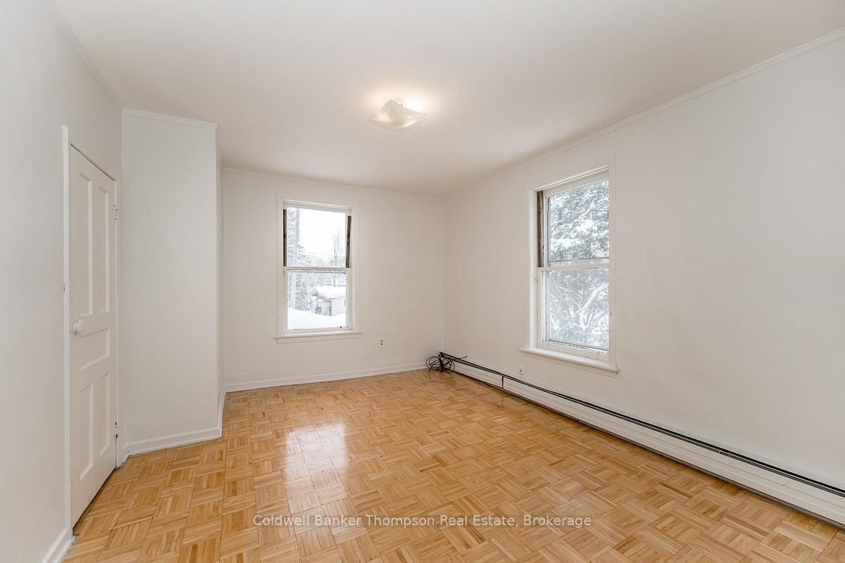 Detached House for sale at 145 Front Street, Bracebridge, Ontario, P1L 1J7 - Macaulay - MLS: X12723382