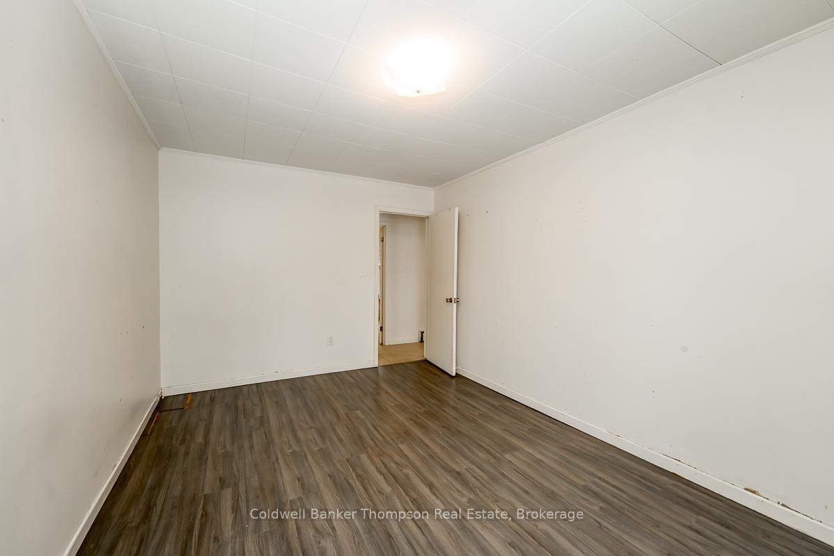 Detached House for sale at 145 Front Street, Bracebridge, Ontario, P1L 1J7 - Macaulay - MLS: X12723382