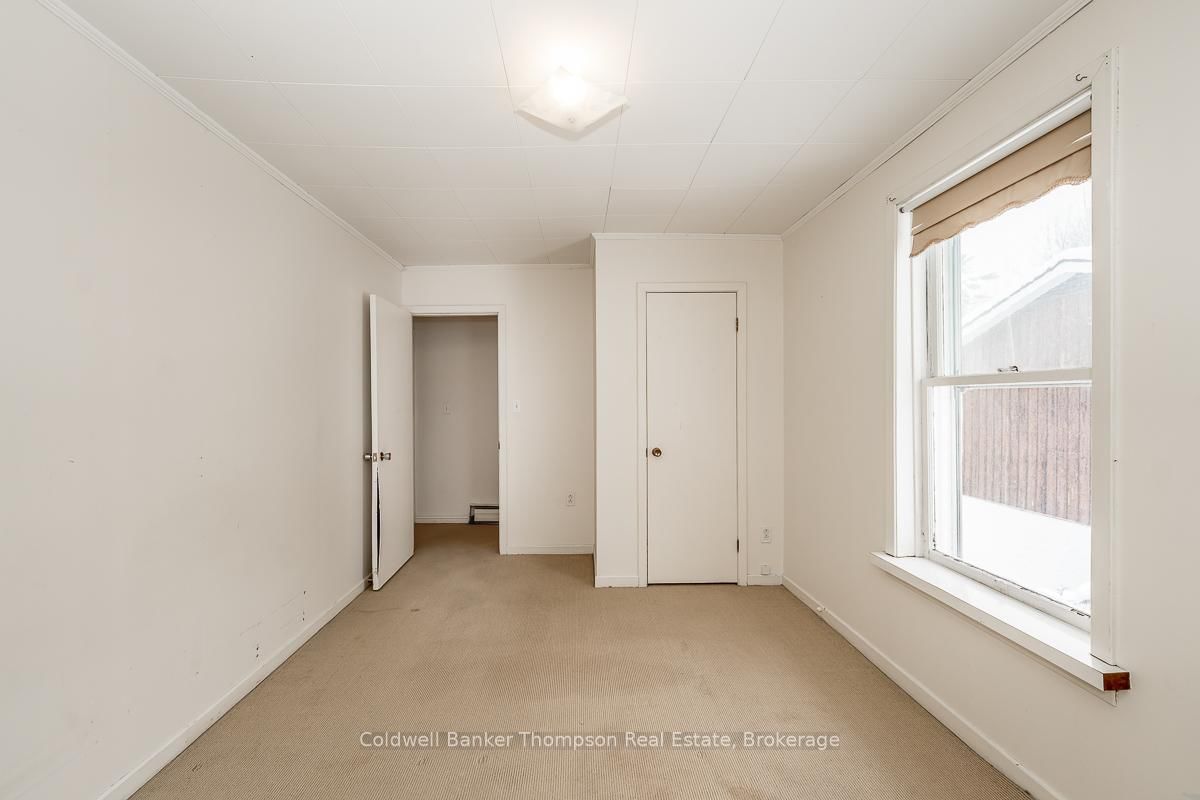 Detached House for sale at 145 Front Street, Bracebridge, Ontario, P1L 1J7 - Macaulay - MLS: X12723382