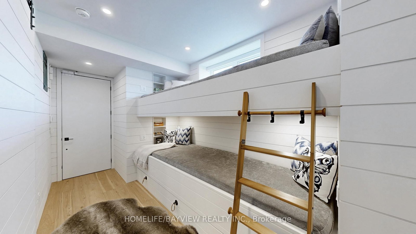 100 Reed Way - Photo 35