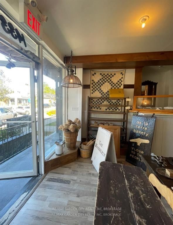 1433 Pelham Street, Unit MAIN - Photo 7