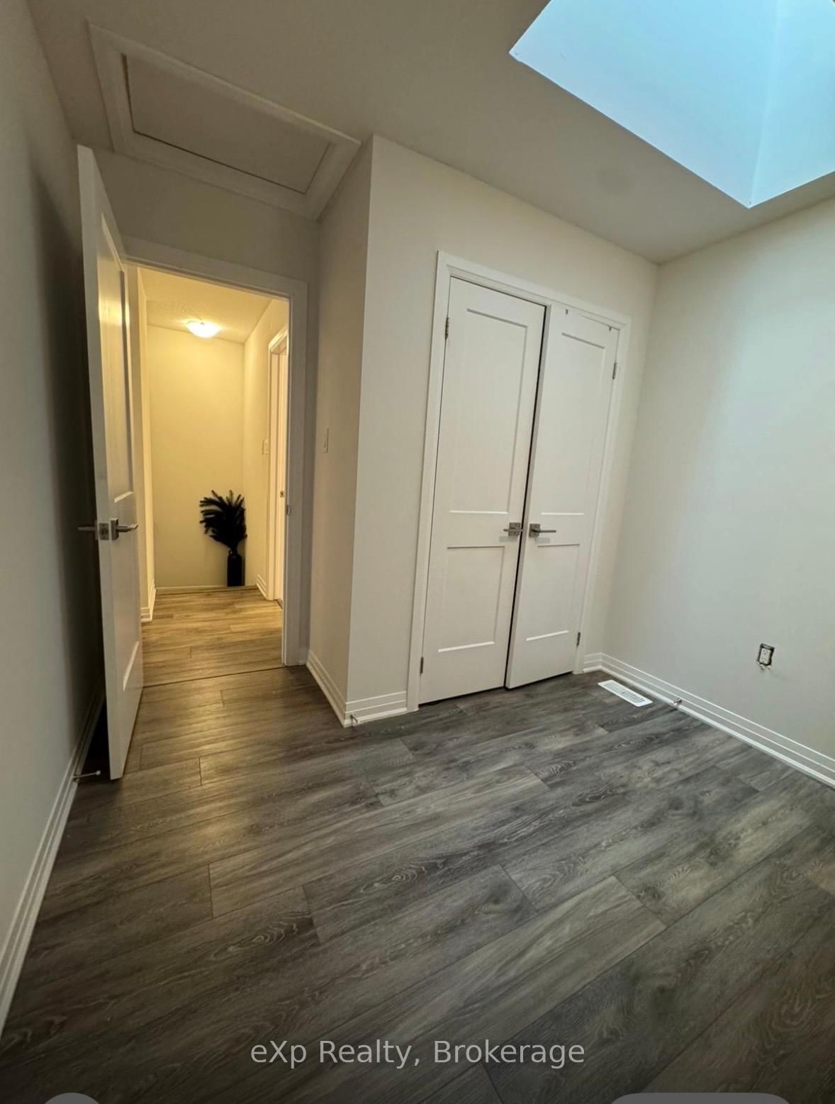 51 Sparrow Avenue, Unit 48 - Photo 13